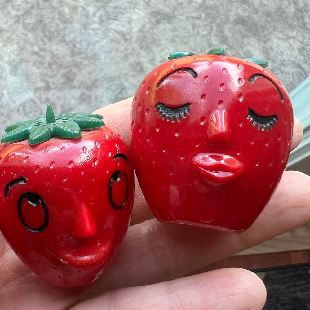 Anthropomorphic Strawberry Mr and Mrs Salt Shakers Vintage Kitsch